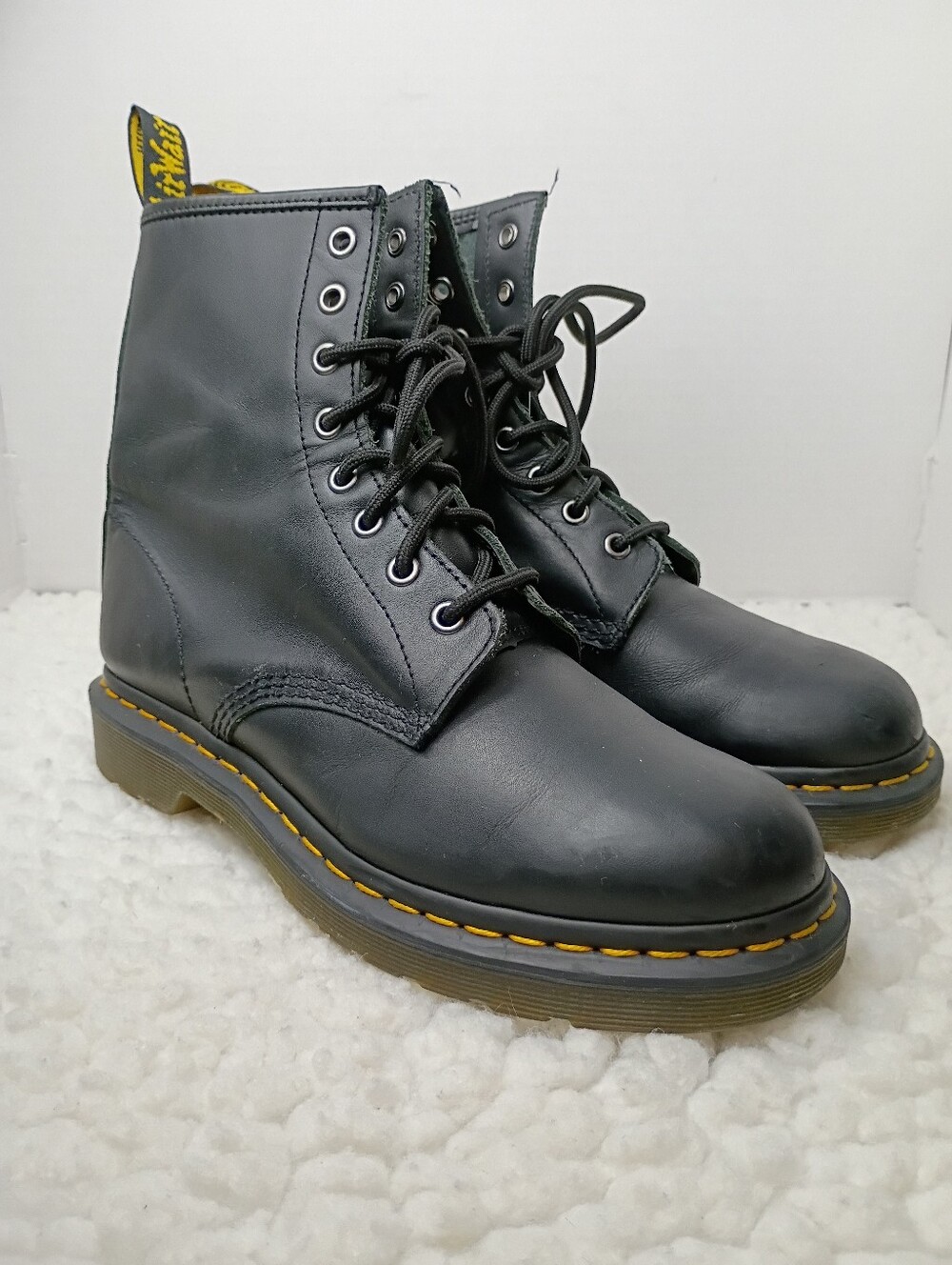 Dr. Martens 1460 8 Eye Black Smooth Leather Boots Women's Size 9 Lace Up